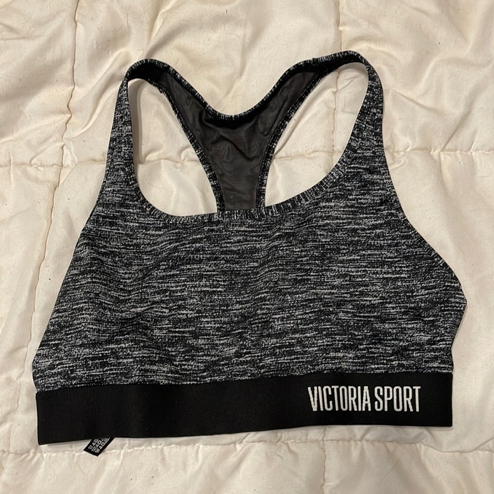 VS unlined sport bra